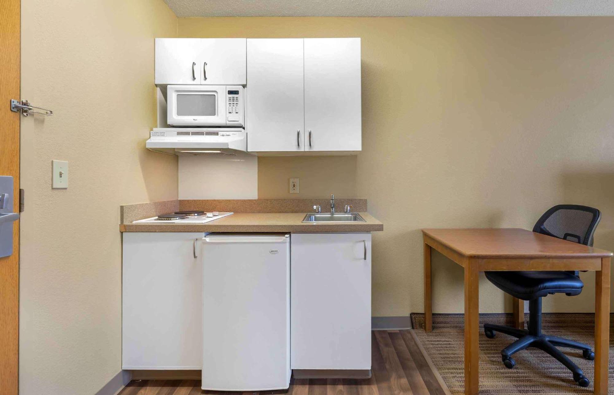 Extended Stay America Select Suites - Austin - Round Rock - North Екстер'єр фото